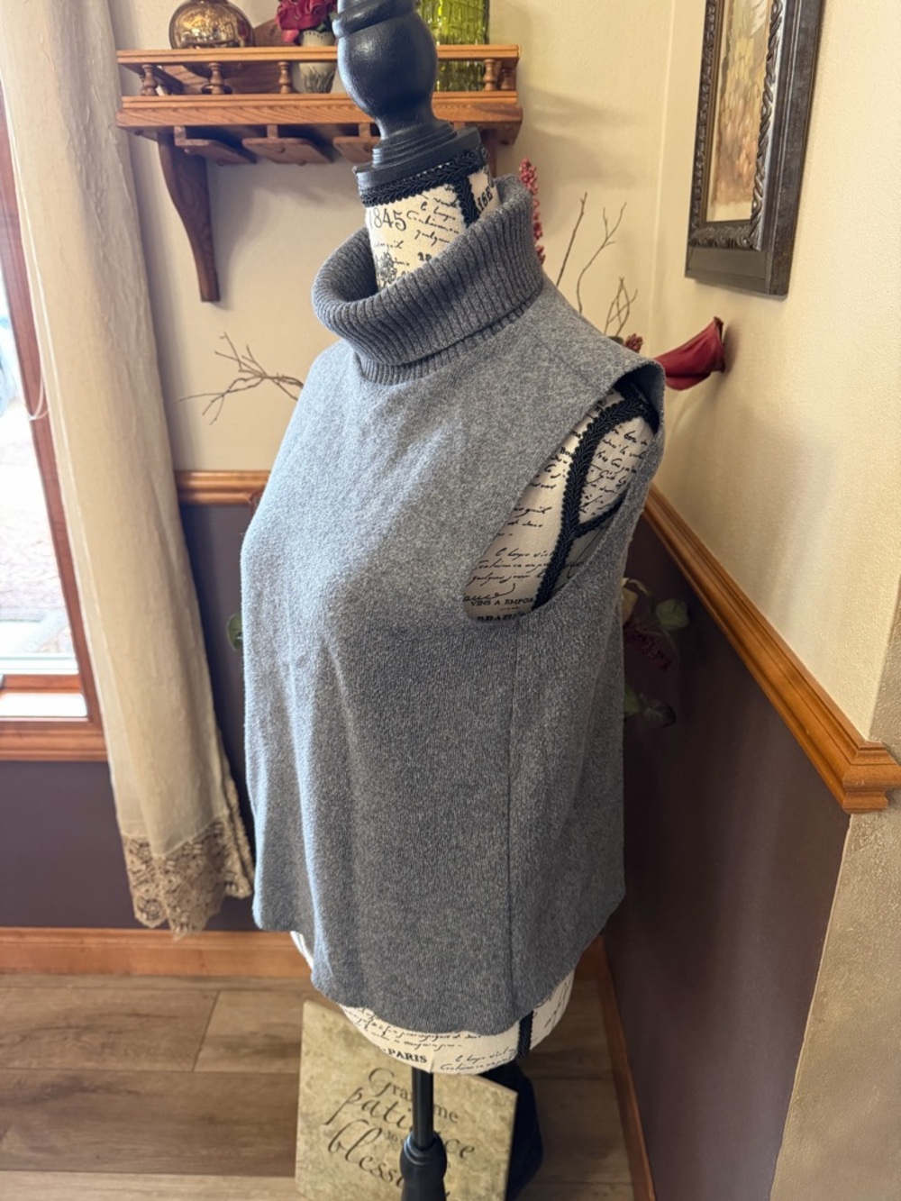 Zara High Collar Sleeveless High Neck Sweater Top - Picture 3 of 7